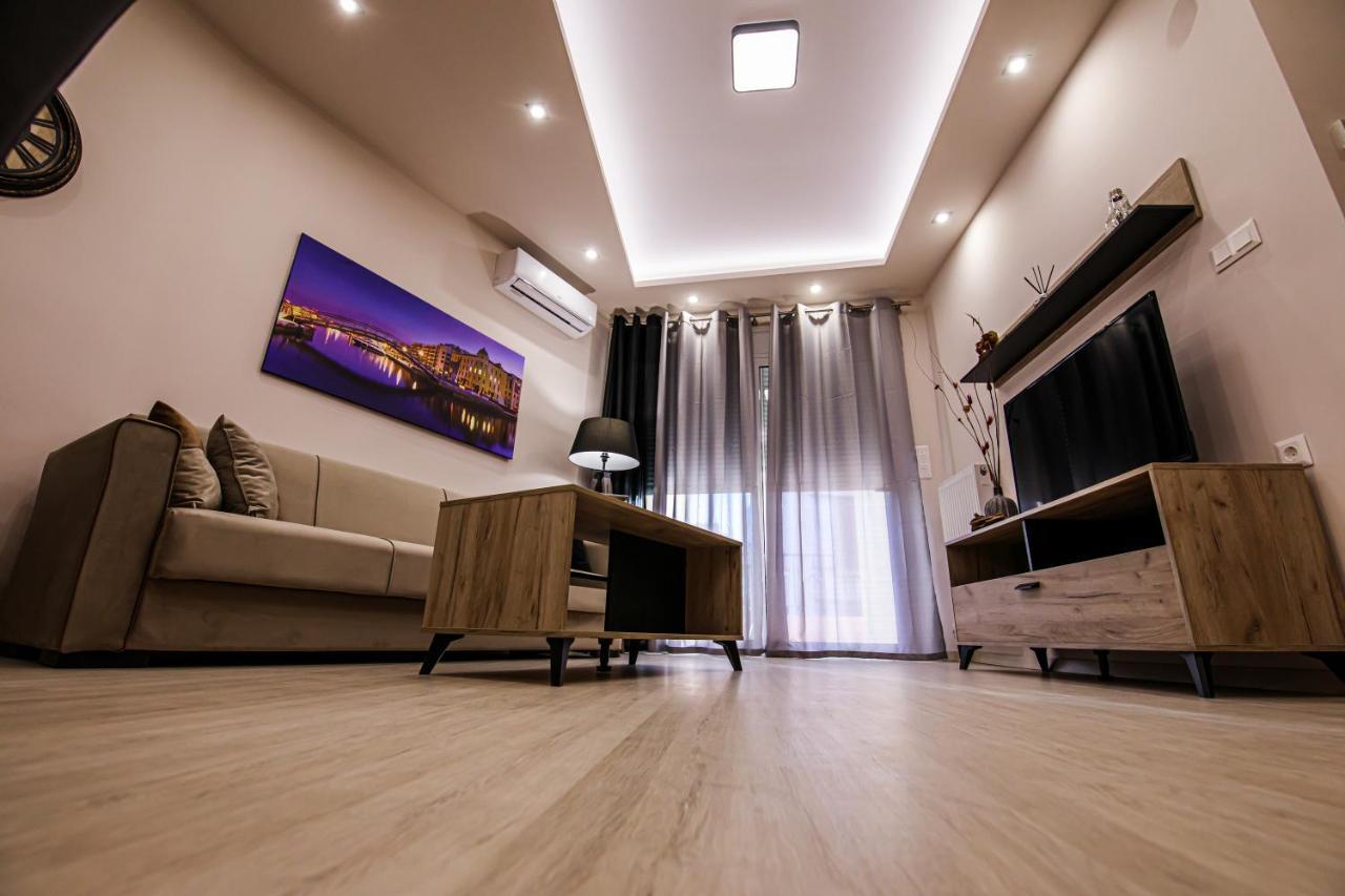 Helena'S Apartment Two Volos Exteriér fotografie